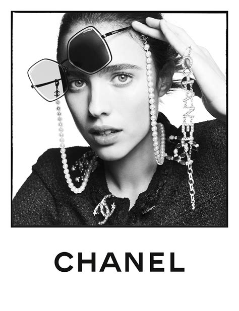 chanel brillenkoord|Chanel eye lens.